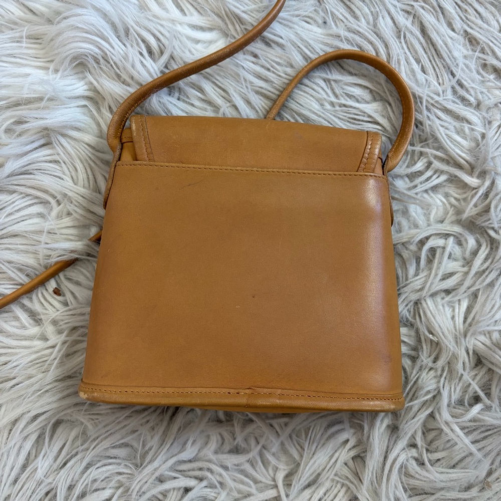 Vintage Coach Camel Tan Tango Crossbody Bag 9049 - Picture 5 of 11